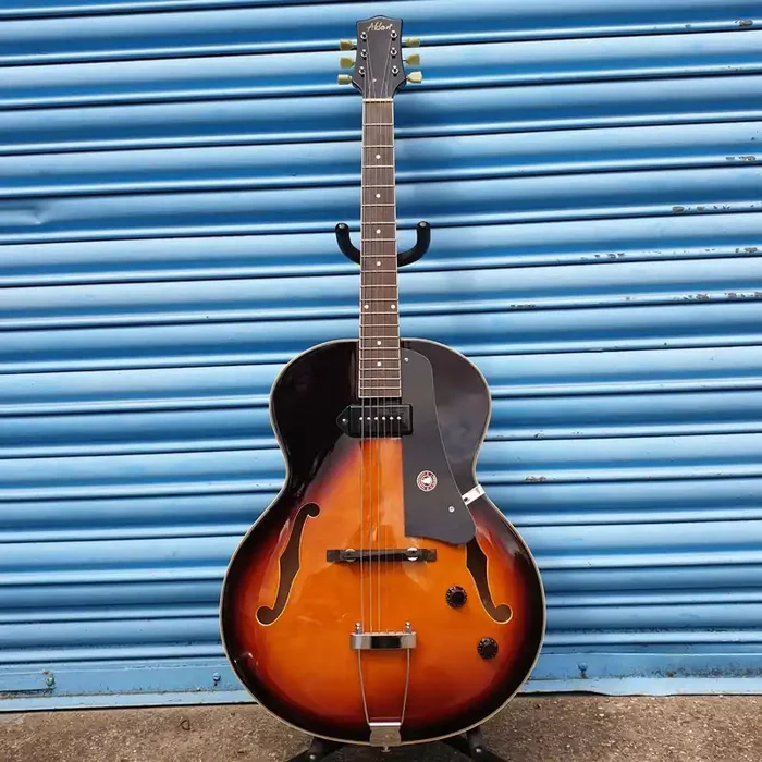 Alden – AD150 Small Body Jazz Guitar