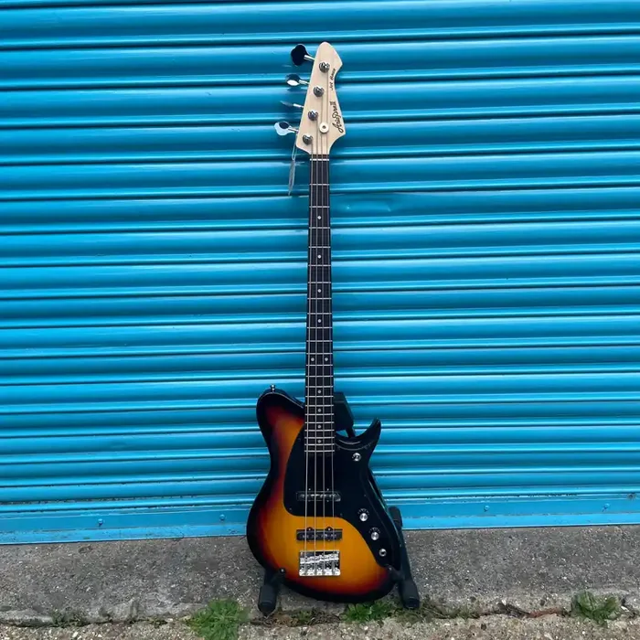 Aria ProI II Jet-B Bass