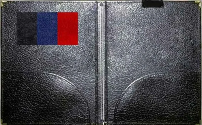 Choral Folder 9 x 12 Strings Pencil Loop Black (Folder) Book