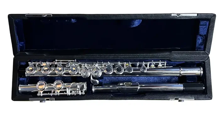 Concordia CFL-25 Flute Outfit