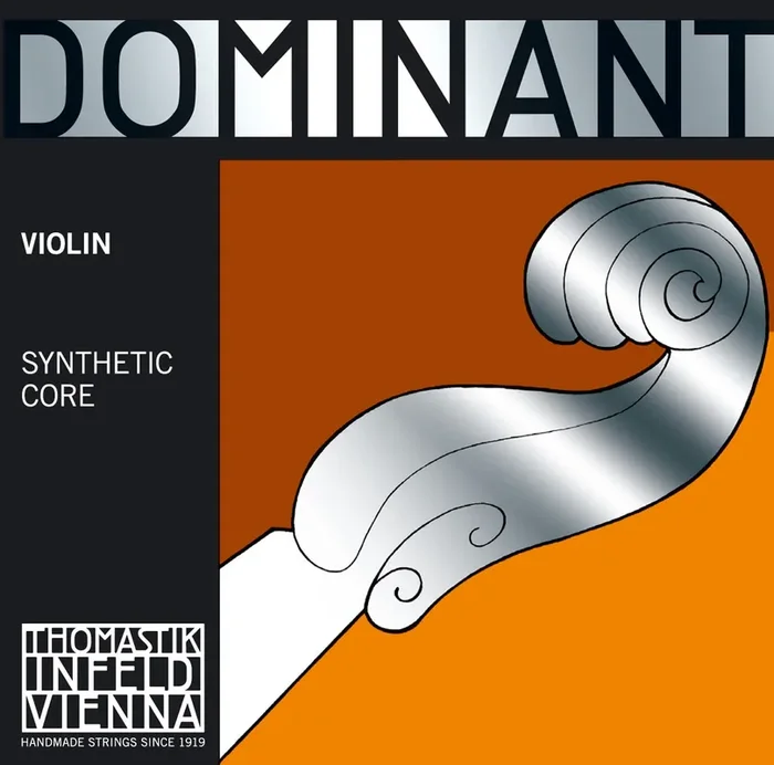 Dominant (135) Violin String Set – Medium