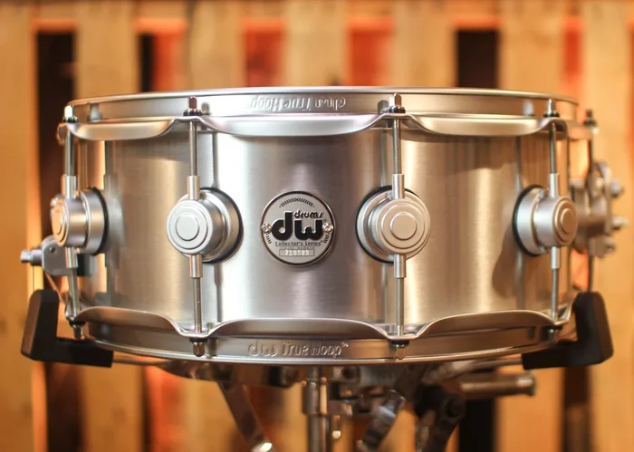DW 5.5×14 Collector’s 1mm Thin Aluminum Snare Drum w/ Satin Chrome – DRVM5514SVS