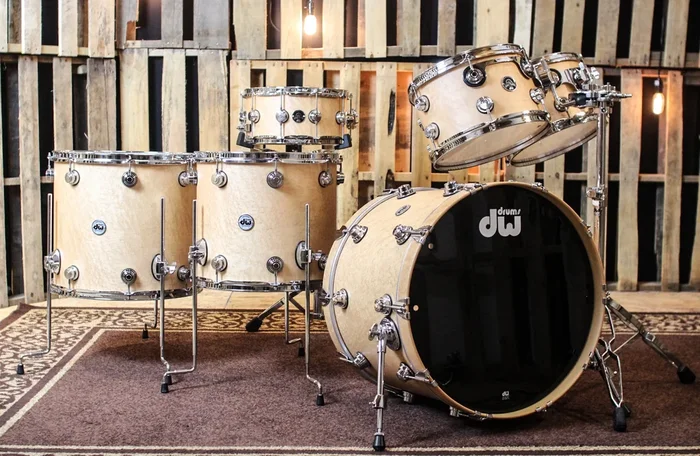 DW Santa Monica Series Exotic Drum Set 22/12/13/16/18/6.5×14 – SO #1161509