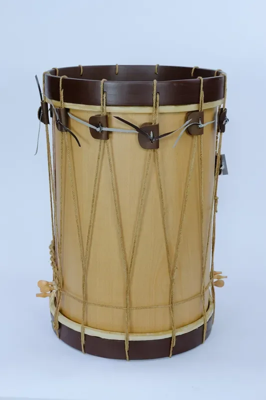 EMS 13.5″ Ø x 19″ Long Shell Renaissance Drum with drum sticks
