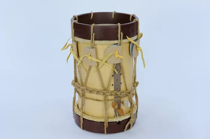 EMS 6″ x 9″ Renaissance Tabret with drum sticks