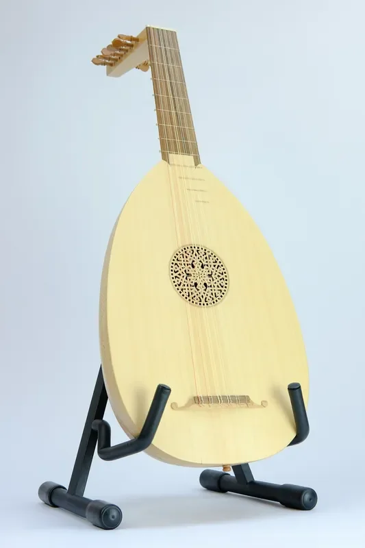 EMS Heritage 6 Course Renaissance Lute after Hieber