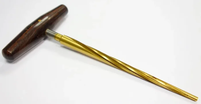 EMS RV-12 Violin Peg Reamer – Spiral Cut 1 20 3.5mmØ to 10mmØ taper – coated reamer