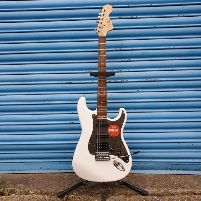 Fender Squier Affinity Stratocaster (HSS) Electric Guitar