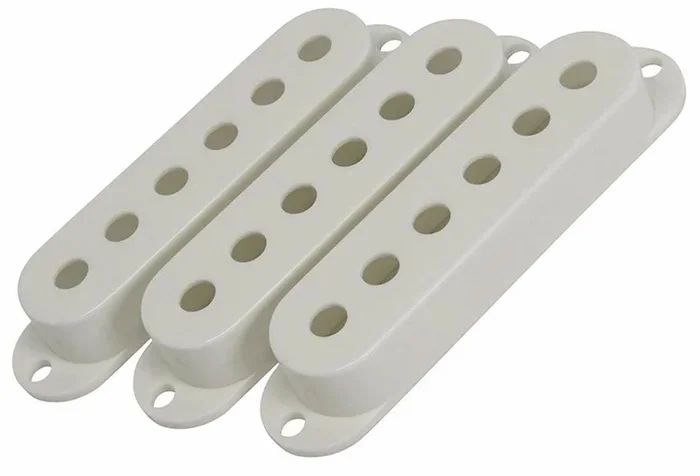 GT ST-Style Single Coil Pickup Covers in White (Pk-3)
