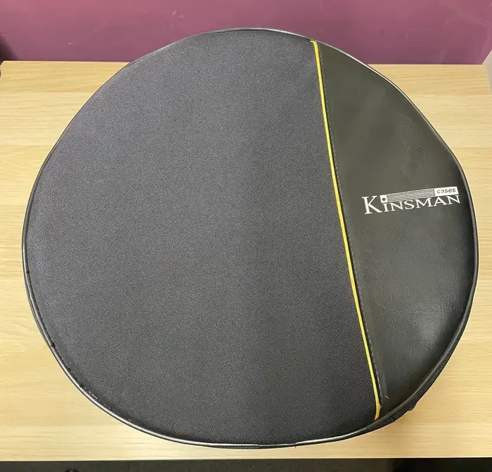 Kinsman 15×13 Tom Case