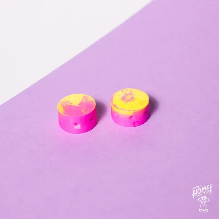 Knob Head custom – Fluro yellow/pink speed dimple control knob duo