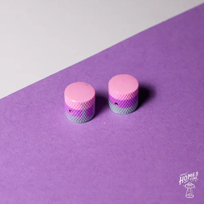 Knob Head custom – Furby knurled set-screw control knob duo