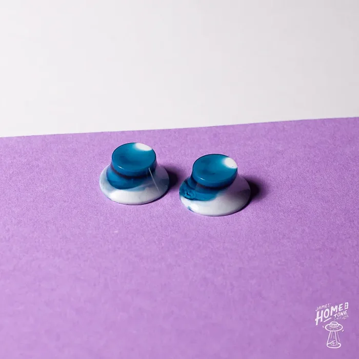 Knob Head custom – Ocean ‘bell‘ control knob duo