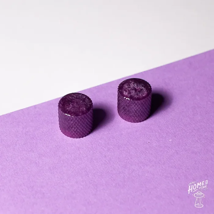 Knob Head custom – Pale Purple sparkle knurled push-fit control knob duo