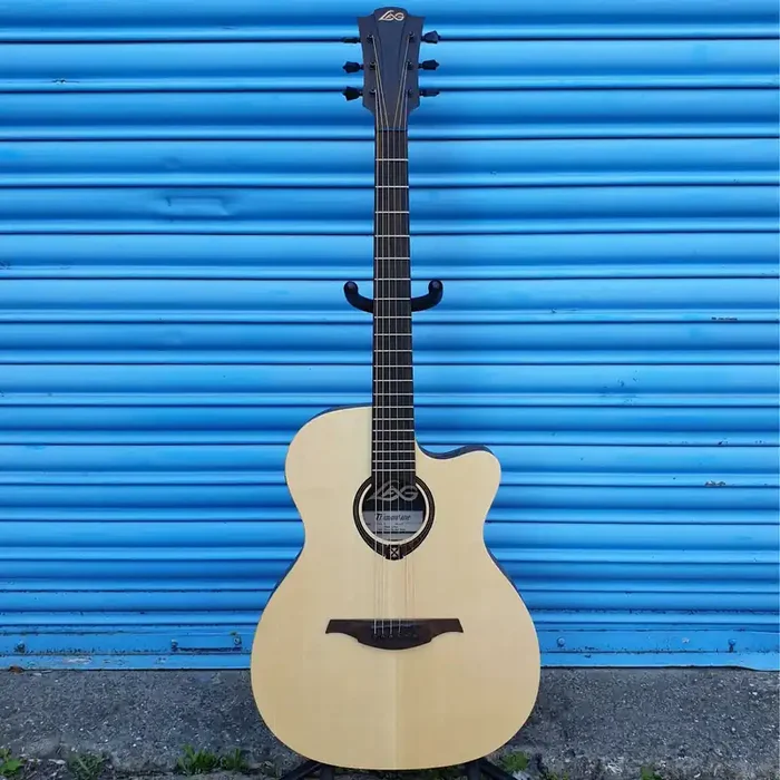 Lag – T270ASCE – Electro Acoustic Guitar