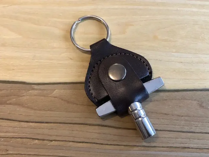 Leather Keyring Drum Key Holder – Dark Brown