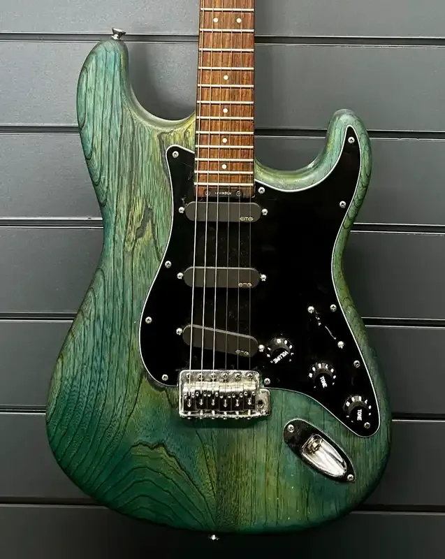 Levinson Blade Panama Red – Trans Green/Blue ( 112279)