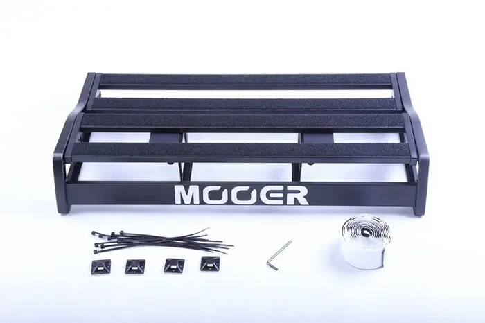 Mooer TF-20 Pedalboard with Soft Case