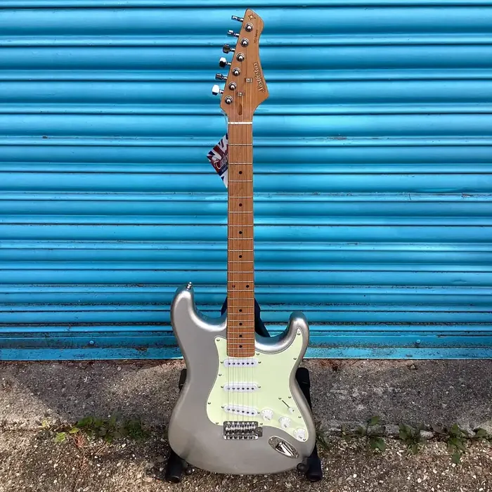 Northstar by Tanglewood NS1IS Double Cut Electric Guitar SSS (Strat Style) Inca Silver
