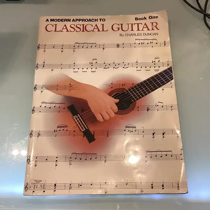 (Pre-Owned) A Modern Approach To Classical Guitar Book 1 Charles Duncan