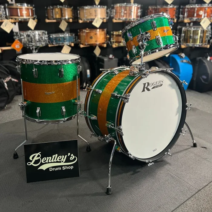 Rogers Cleveland Series 13/16/22 ” Drum Set Kit in Green Sparkle w/ Gold Sparkle Stripe