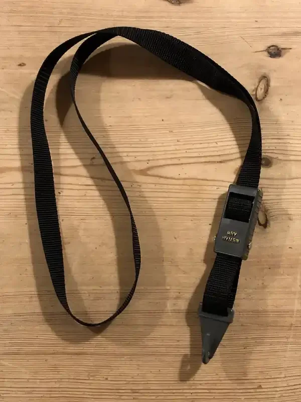 Selmer / Ray Hyman (7947B) Slimline Saxophone Strap – Baritone