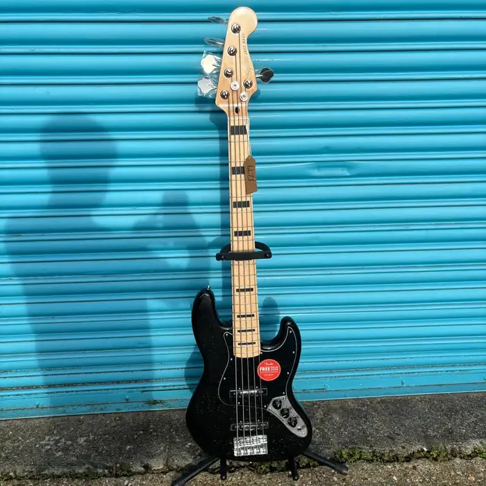 Squier Affinity Active 5 String Jazz Bass Metallic Black