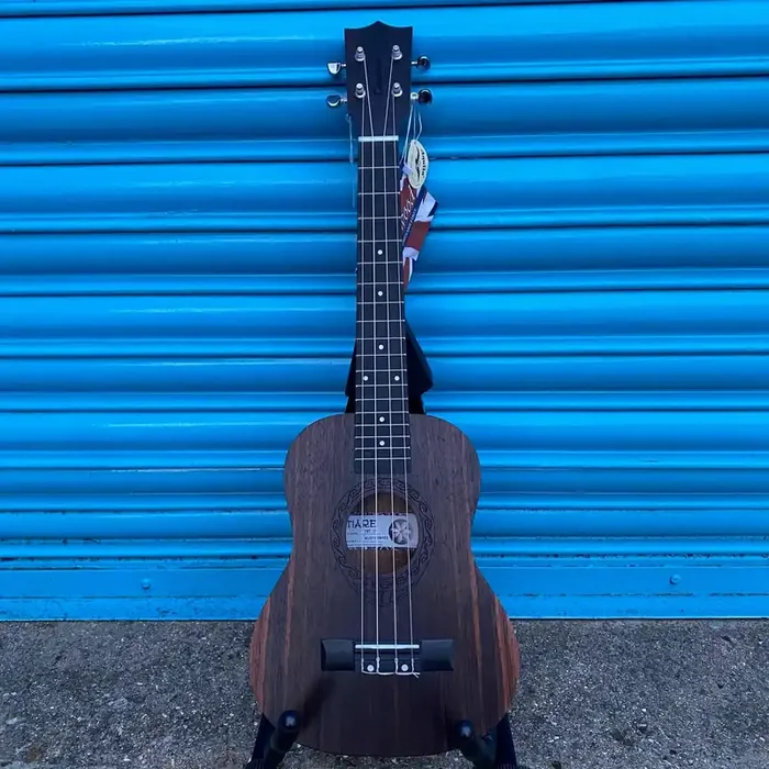 Tanglewood Tiare TWT19 Tenor Ukulele Inc. Padded Gig Bag