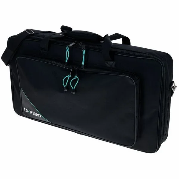 Thomann Bag Behringer Poly D
