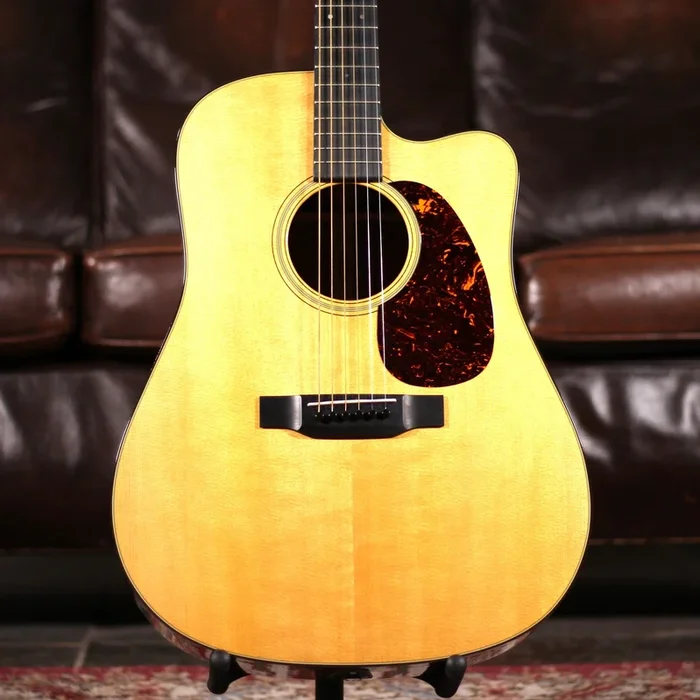 USED – Martin DC-18E