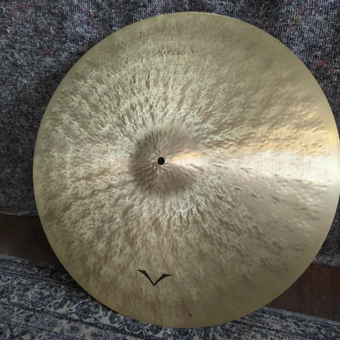 Used Sabian 22 ” Artisan Medium Ride Cymbal VL-22AR