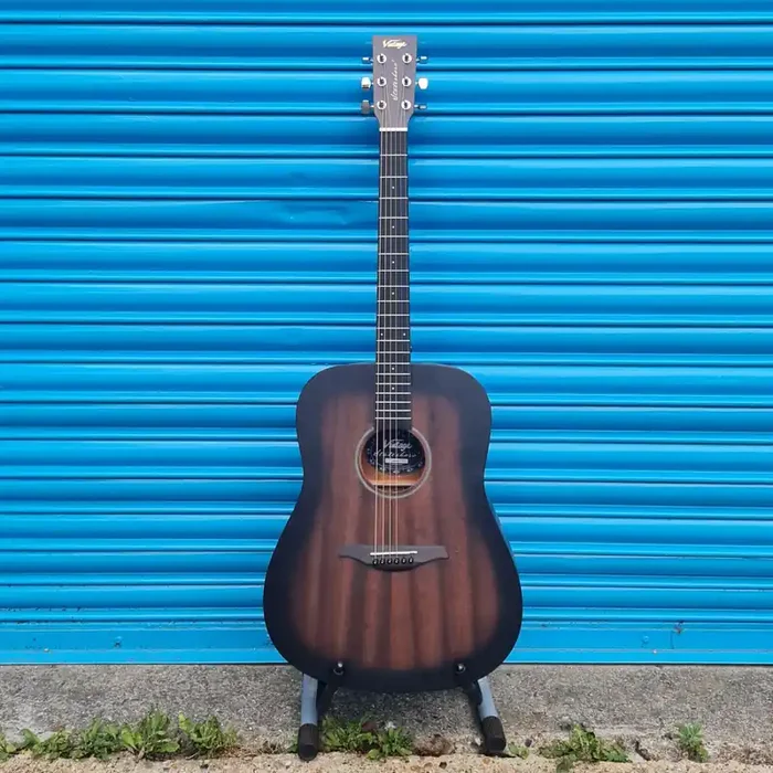 Vintage ‘Statesboro‘ Dreadnought Acoustic Guitar