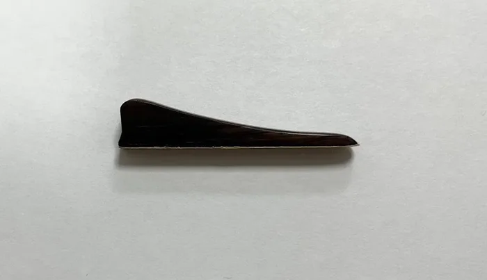 Wooden Recorder Thumb-rest in Palisander by Aura