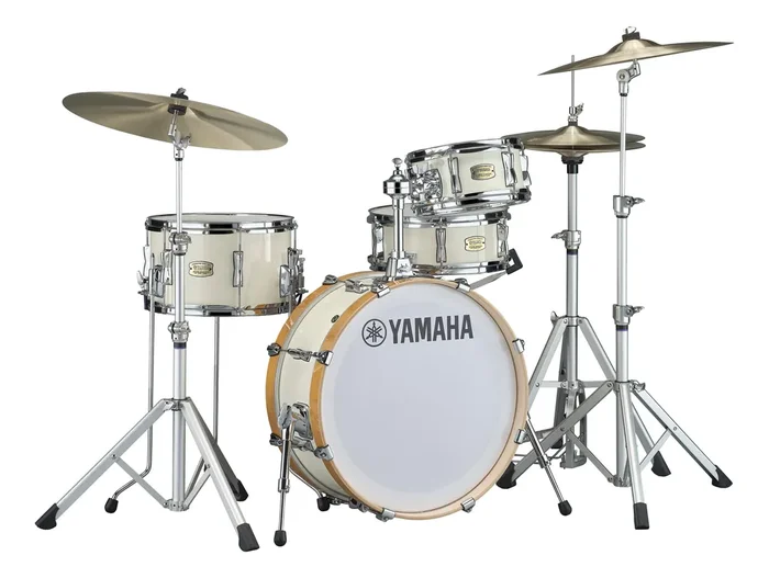 Yamaha Stage Custom Hip Drum Kit 4pc 20″ – Classic White