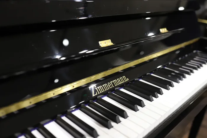 Zimmermann S8 Vario Secondhand Acoustic Piano